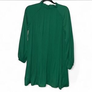 Green Long Sleeve Dress